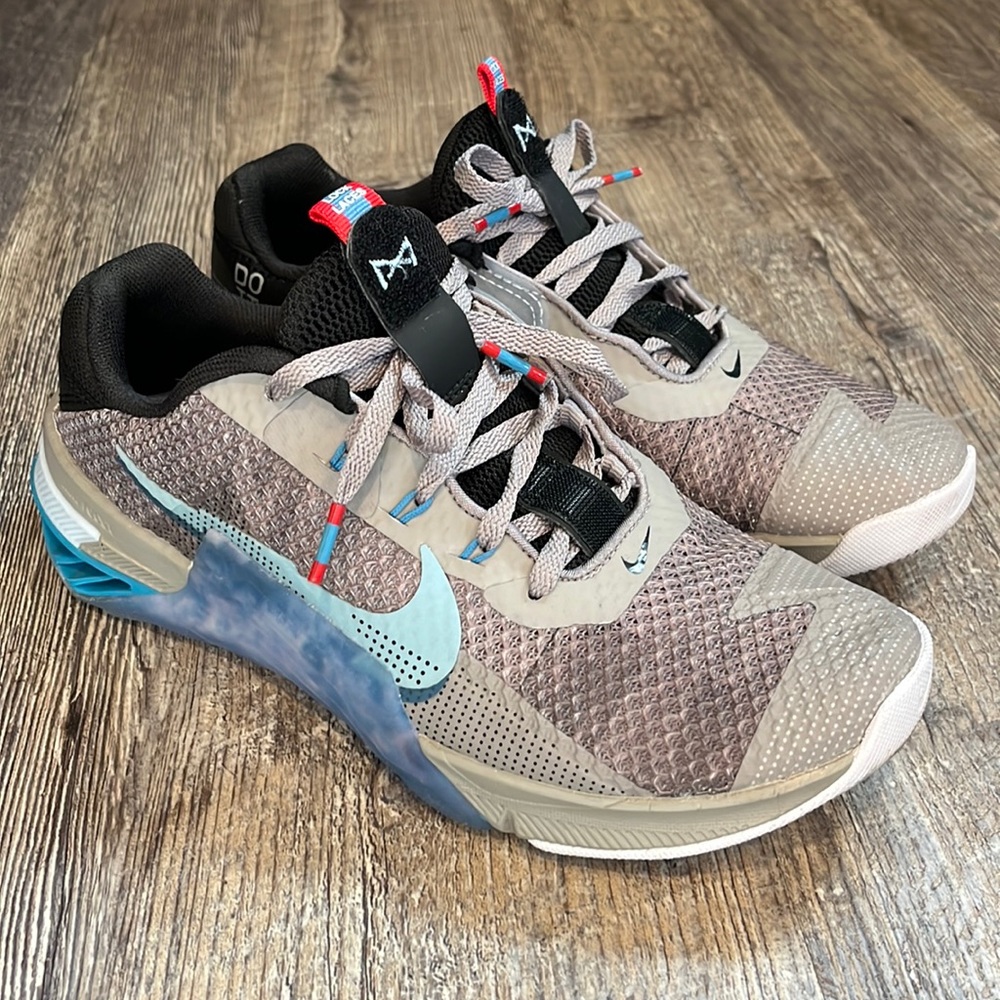 Nike Metcon 8.5 women’s and 7 men’s